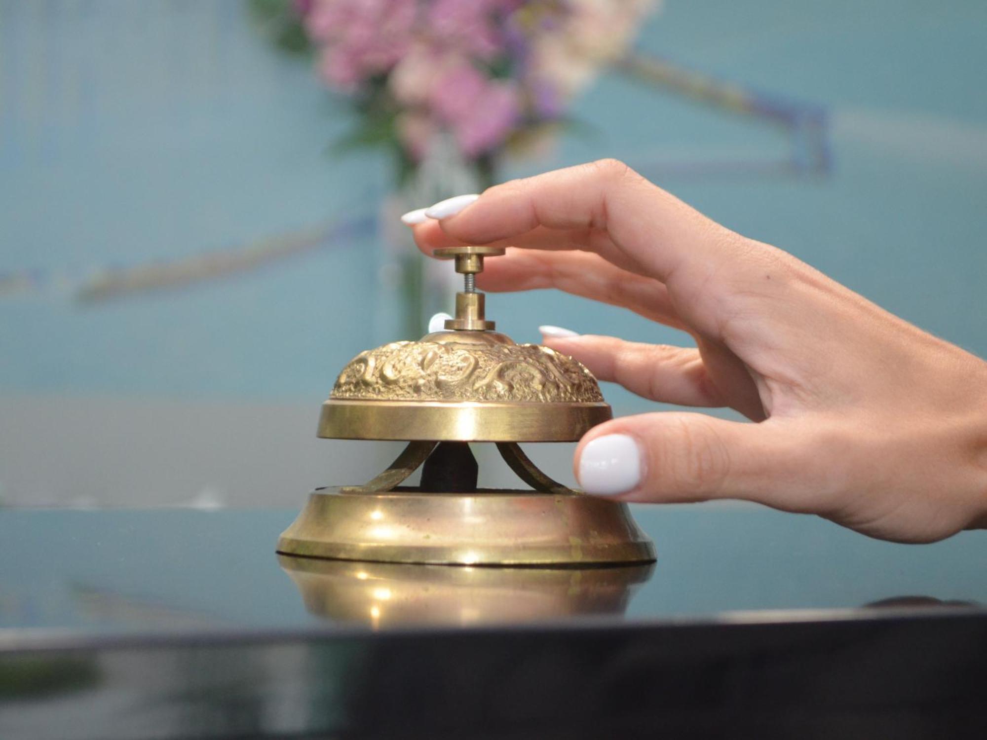 Hotel Emd Bacău Eksteriør billede